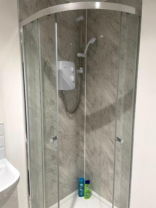 #6Bs 1 Bed Serviced Apartment Derby Dış mekan fotoğraf
